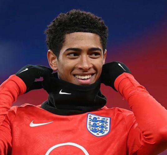 记者：经球队和教练共同决定，萨拉赫将不会随利物浦出战国米