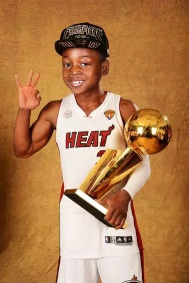 伊维察·祖巴茨 ｜ 10分3助攻1盖帽 来源：快船官方推特